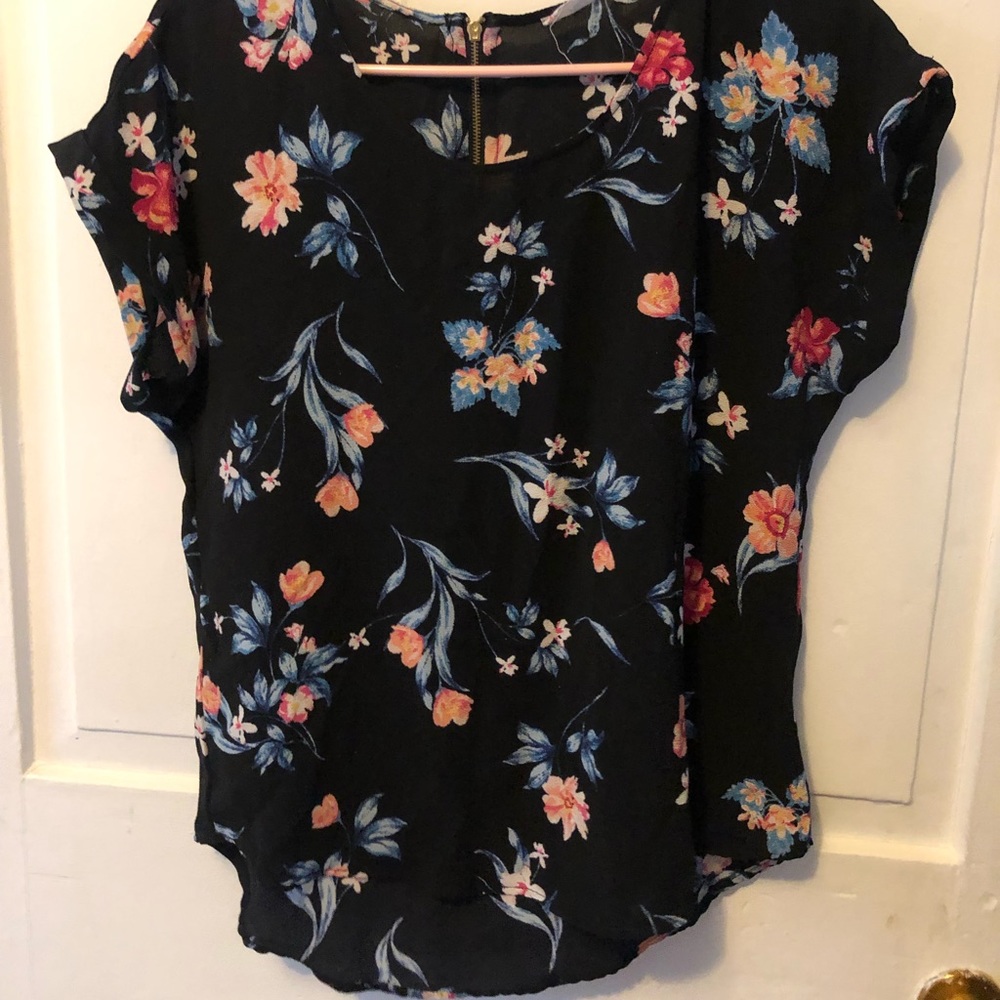 Medium blouse